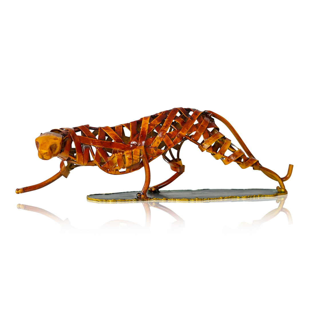 Metal Art Freestanding Home Décor (Cheetah)